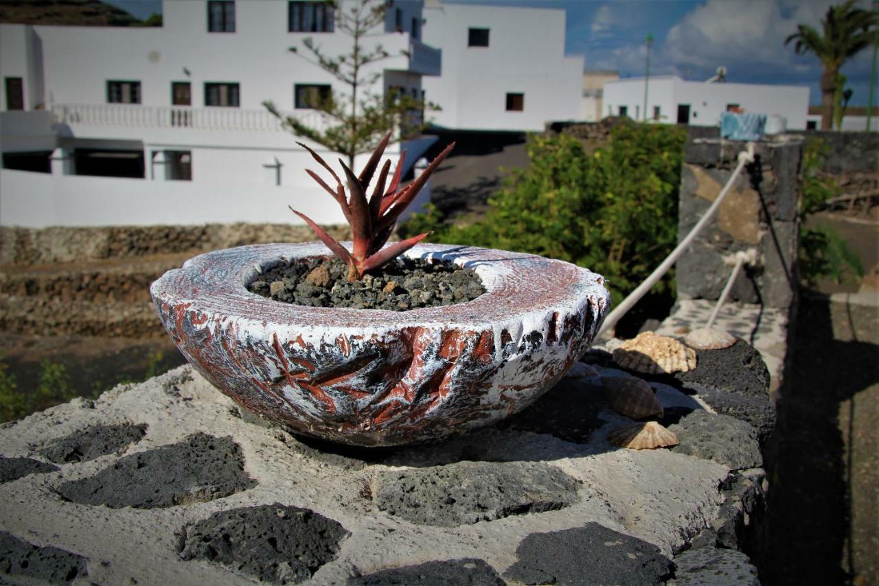 蒂纳霍Casa Caldera Guiguan别墅 外观 照片
