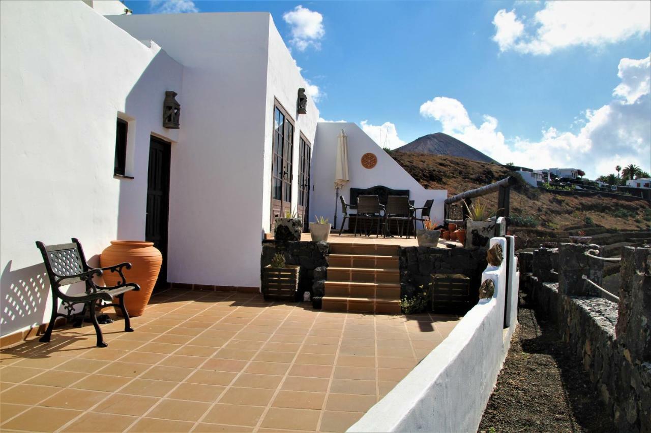 蒂纳霍Casa Caldera Guiguan别墅 外观 照片