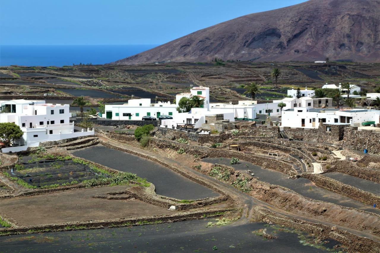 蒂纳霍Casa Caldera Guiguan别墅 外观 照片